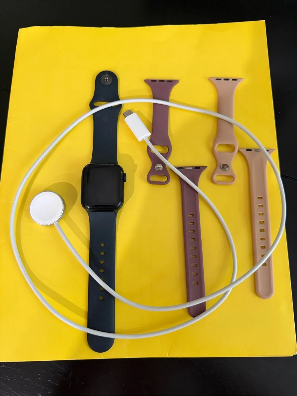 Apple Watch (Black) series 7